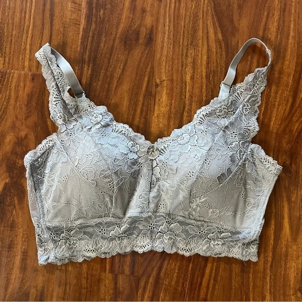 Rhonda Shear Gray Floral Lace Bralette size 2X